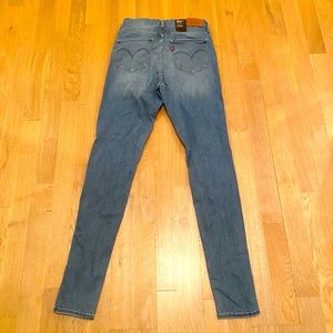 720 Levi’s Jeans
